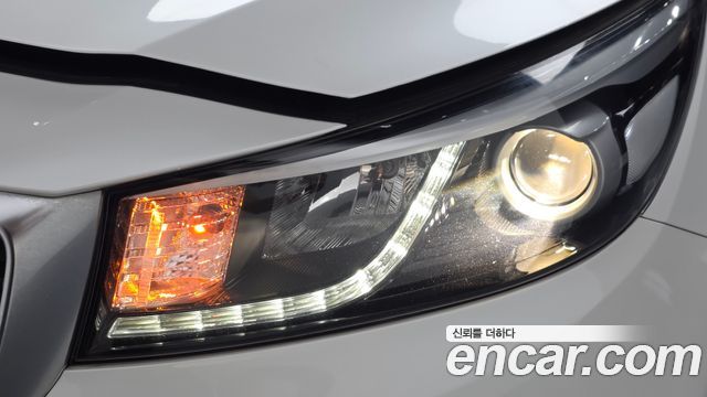 Kia Canival 2018 — photo 8