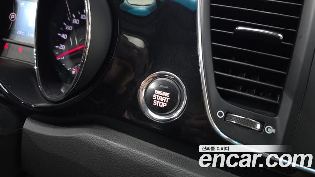 Kia Canival 2018 — photo 24
