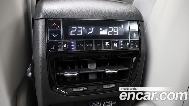 Jeep Cherokee 2023 — photo 15