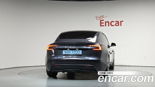 Tesla Model 3 2024 — photo 4
