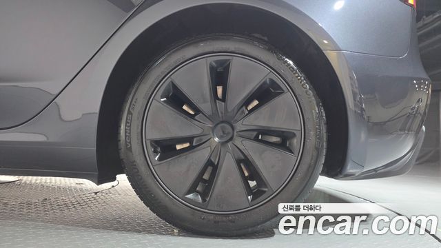Tesla Model 3 2024 — photo 7