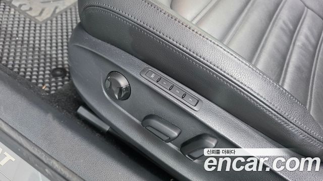 Volkswagen Passat 2018 — photo 26