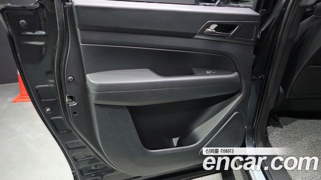 KG Mobility Rexton 2021 — photo 15