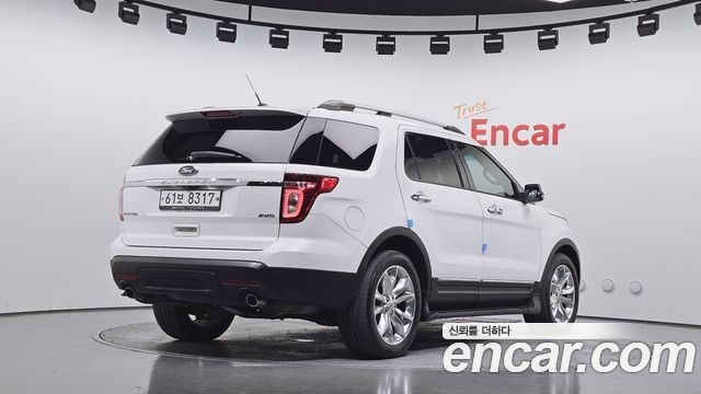 Ford Explorer 2015 — photo 2