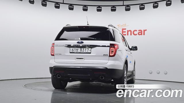 Ford Explorer 2015 — photo 4