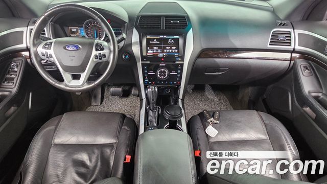 Ford Explorer 2015 — photo 7