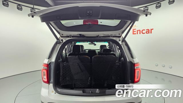 Ford Explorer 2015 — photo 18