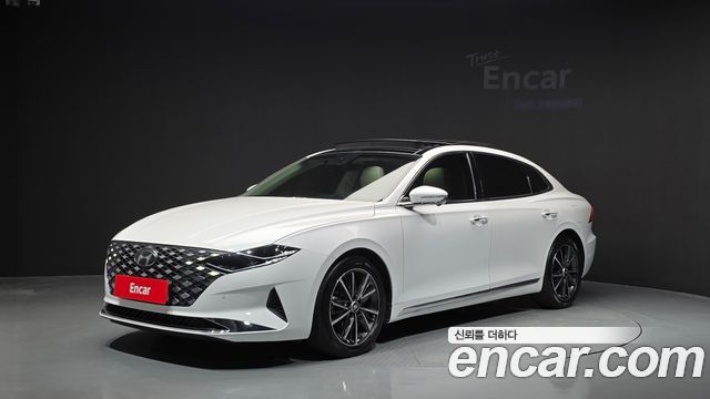 Hyundai Grandeur 2023 — photo 1