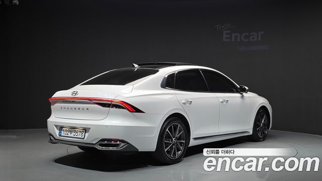 Hyundai Grandeur 2023 — photo 2