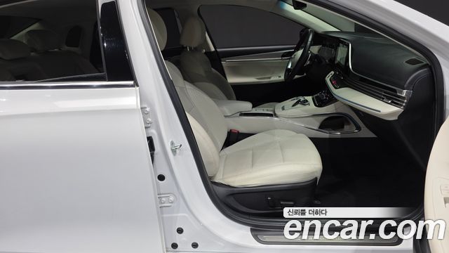 Hyundai Grandeur 2023 — photo 11