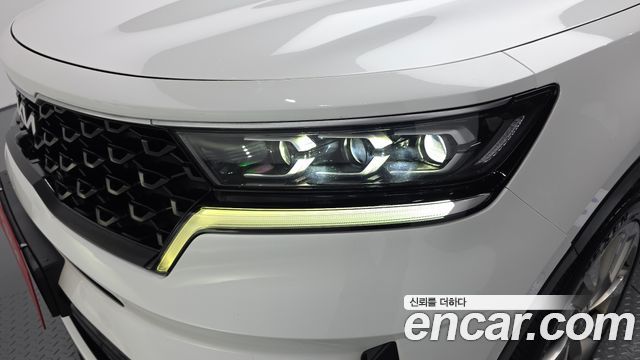 Kia Sorento 2023 — photo 8