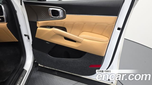 Kia Sorento 2023 — photo 14