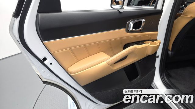 Kia Sorento 2023 — photo 15
