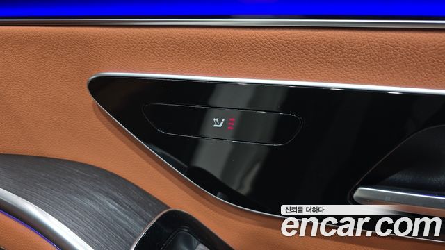 Mercedes-Benz S-Class 2021 — photo 18