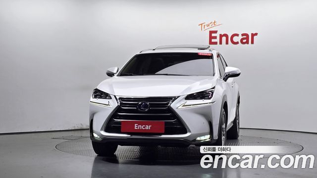 Lexus NX 2017 — photo 3