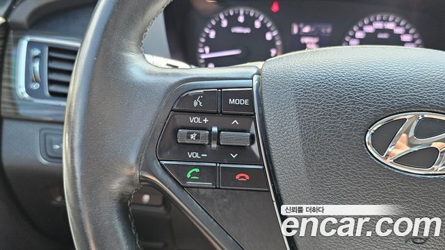 Hyundai Sonata 2017 — photo 13