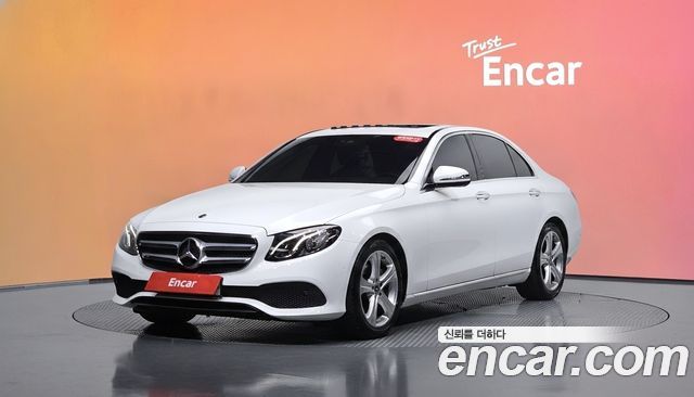 Mercedes-Benz E-Class 2018 — photo 1