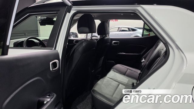 Hyundai Venue 2020 — photo 17