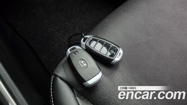 Hyundai Venue 2020 — photo 21