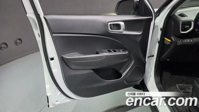 Hyundai Venue 2020 — photo 14
