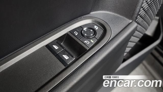 Mini Cooper 2026 — photo 28