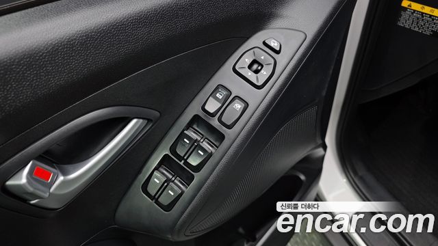 Hyundai Tucson 2015 — photo 25