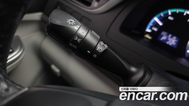 Toyota Camry 2013 — photo 19