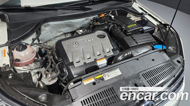 Volkswagen Tiguan 2013 — photo 6