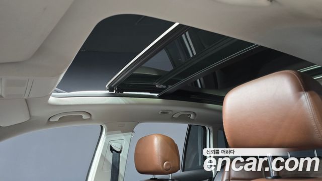 Volkswagen Tiguan 2013 — photo 18