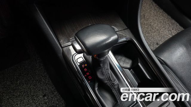 Kia K5 2016 — photo 9