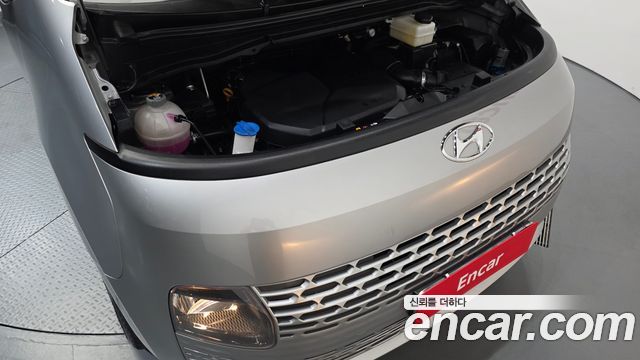 Hyundai Staria 2022 — photo 6