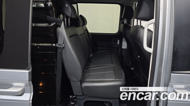Hyundai Staria 2022 — photo 12