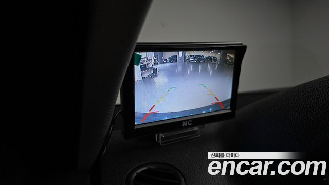 Mercedes-Benz C-Class 2009 — photo 15