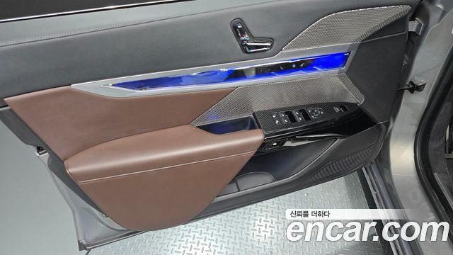 BMW 7-Series 2023 — photo 14