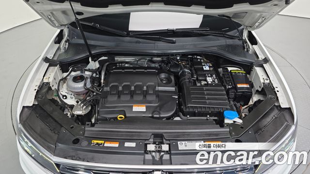 Volkswagen Tiguan 2020 — photo 6