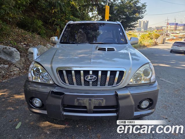 Hyundai Terracan 2003 — photo 1