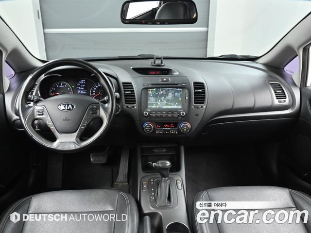Kia K3 2013 — photo 7