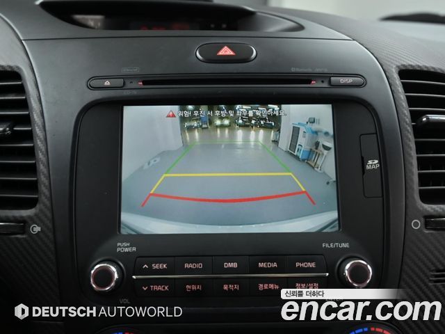 Kia K3 2013 — photo 15