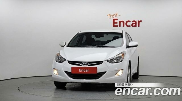 Hyundai AVANTE 2012 — photo 3