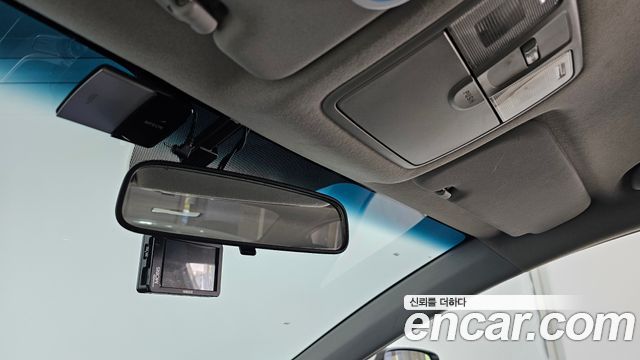Hyundai AVANTE 2012 — photo 15