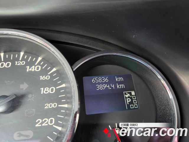 Renault Korea SM3 2012 — photo 8