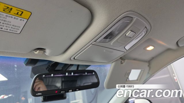 Kia Niro 2017 — photo 18