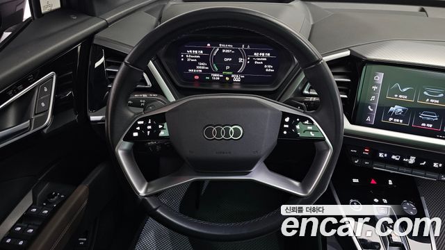 Audi Q4 e-tron 2022 — photo 19