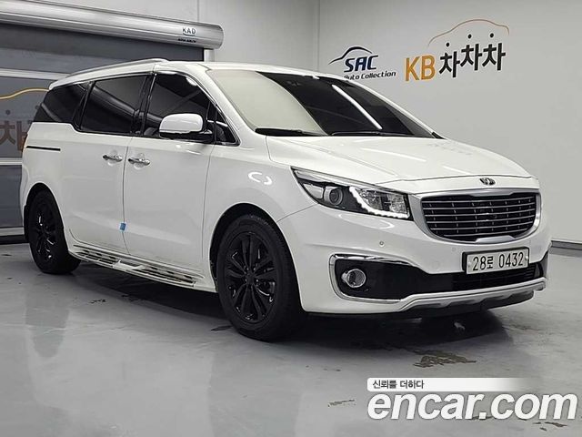Kia Canival 2017 — photo 4