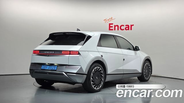 Hyundai Ioniq5 2022 — photo 2