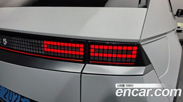 Hyundai Ioniq5 2022 — photo 9