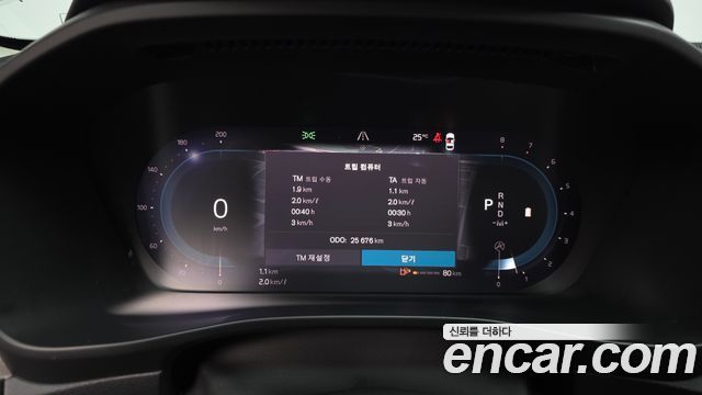 Volvo XC40 2023 — photo 11