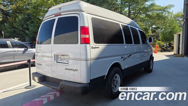 Chevrolet Express Van 2006 — photo 2
