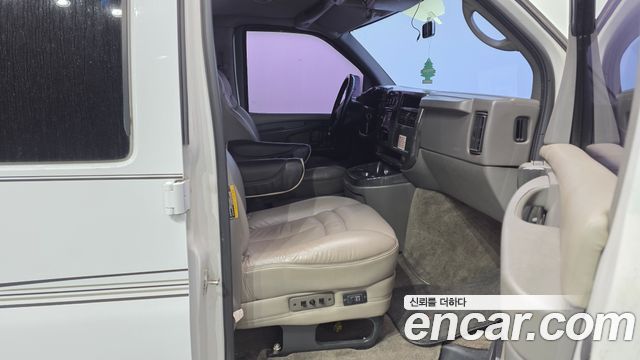 Chevrolet Express Van 2006 — photo 11