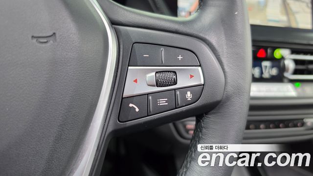 BMW 1-Series 2024 — photo 22
